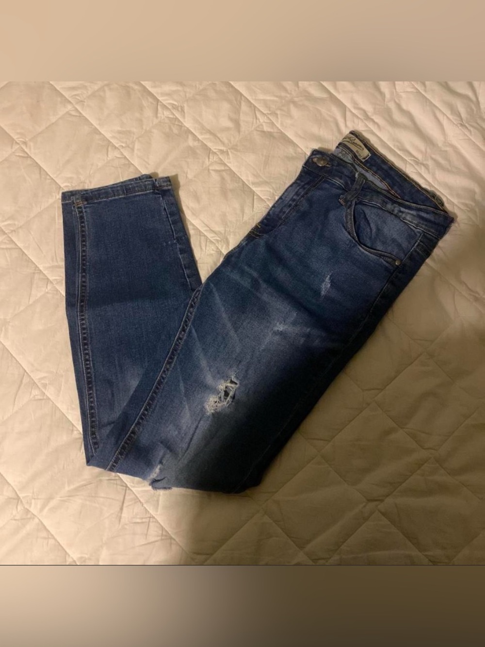 Women’s Edge to Reason Blue denim jeans
